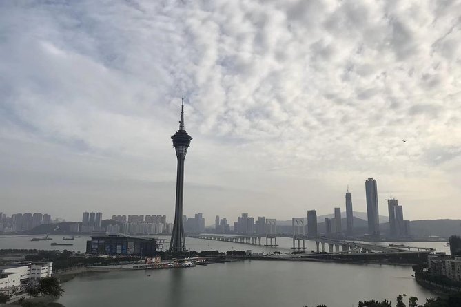 Exclusive Transfer Private Car Service from Hong Kong to Macau" - Vehicle Comfort and Quality