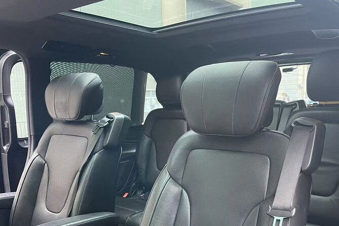 Hongkong Airport Transfer to HK downtown: Private, Meet & Greet - Who Will Benefit Most?