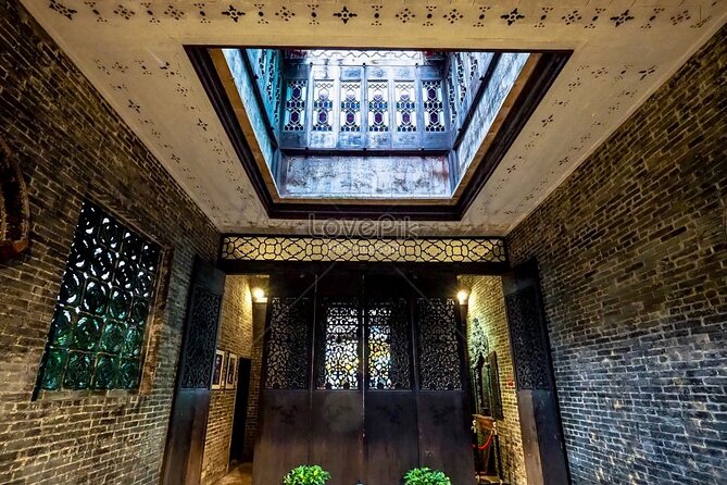 VIP Private Macau Day-trip from Hong Kong w. Private Guide & Car - Authentic Experiences and Hidden Gems