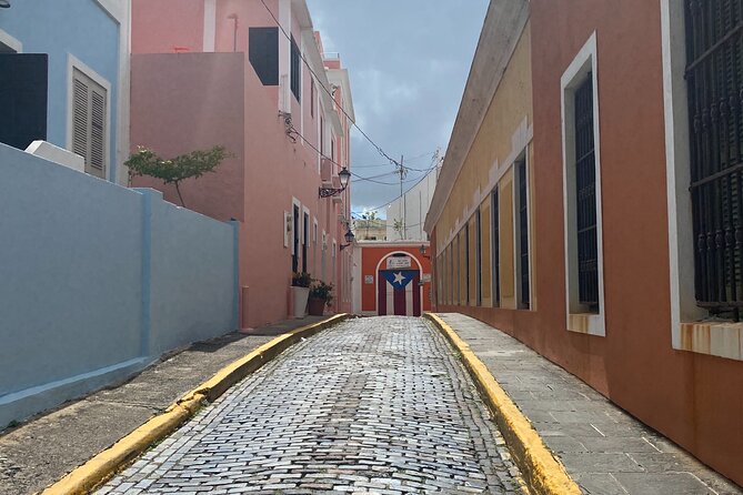Walking Guided Tour of History and Myths of Old San Juan - A Deep Dive into the Guided Walking Tour of Old San Juan