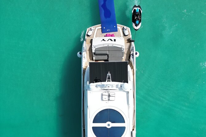 4 Hour Private 82' Luxury Mega Yacht Rental in Fajardo - Who Should Consider This Yacht Experience?