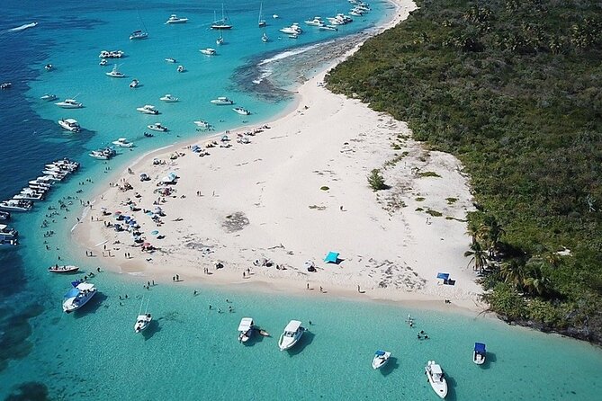 4 Hour Private 82' Luxury Mega Yacht Rental in Fajardo - FAQ