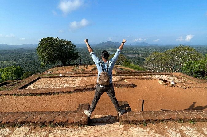 Sigiriya Rock and Dambulla Cave Temple Day Trip from Kalutara - FAQs