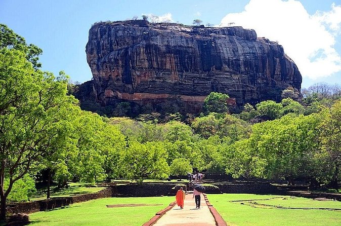 Sigiriya Rock and Dambulla Cave Temple Day Trip from Kalutara - The Sum Up