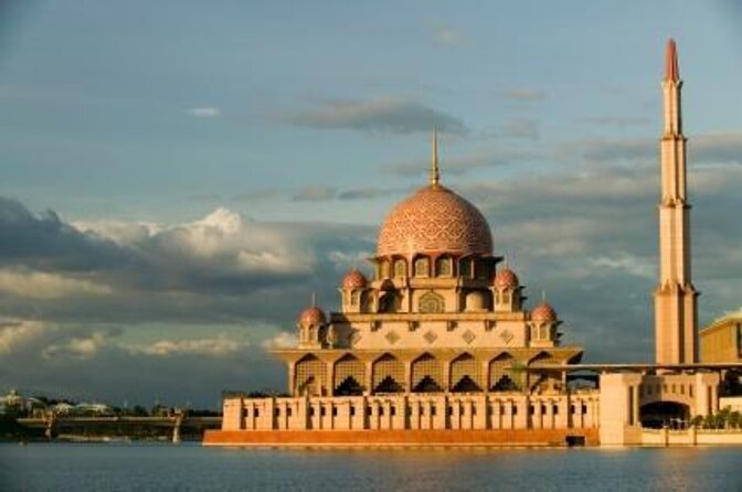 Putrajaya Cruise Excursion Tour From Port Klang - Key Points