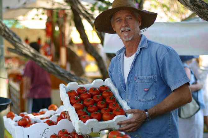 Eumundi Markets Bus Transfer from Noosa, Noosaville & Mooloolaba - The Caveats