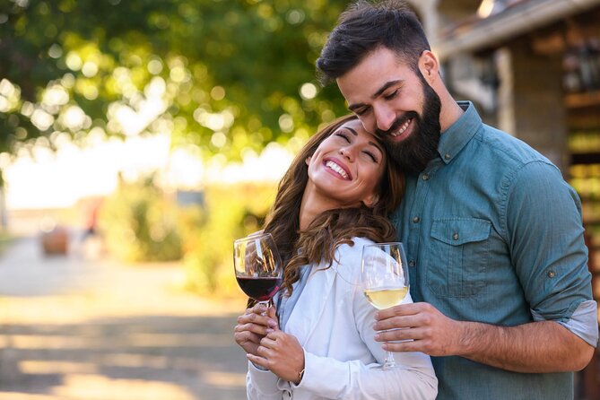 Adelaide Hills Luxury Villa & Wine Tour Package - Key Points