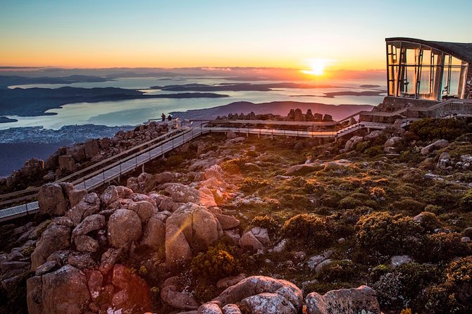 The Hobart Local - Private, luxury half-day tour - FAQs