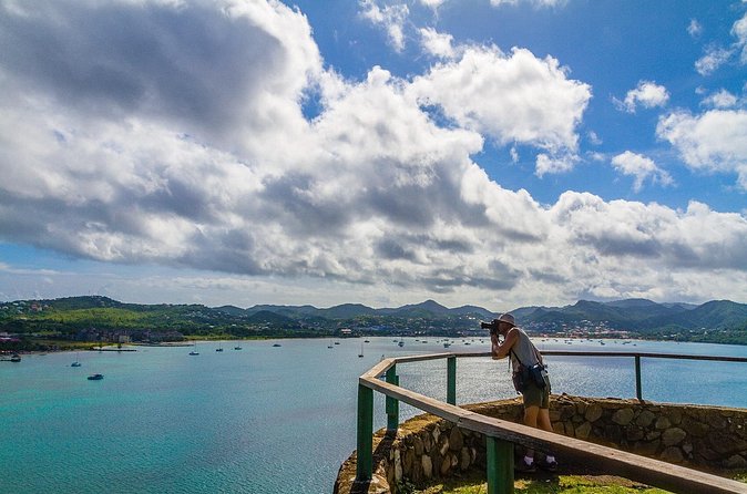 Private Tour Photo Session with a Local Photographer Saint Lucia - Frequently Asked Questions