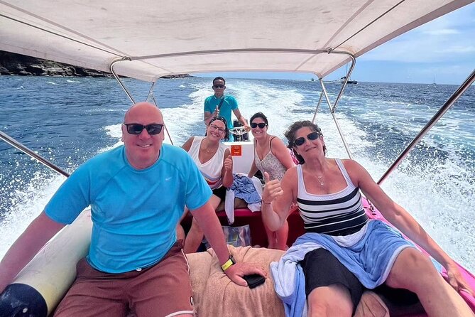 Private Boat Tour:St.Lucia private charter - Key Points