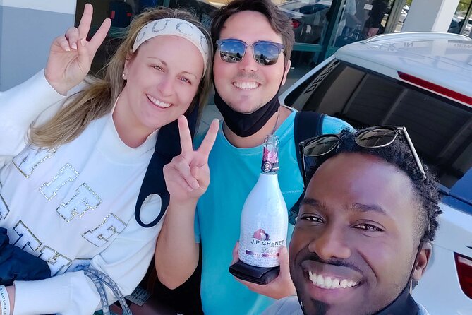 Sandals Hotels Luxury Transfers with Fast Track VIP Service (Roundtrip) - FAQ