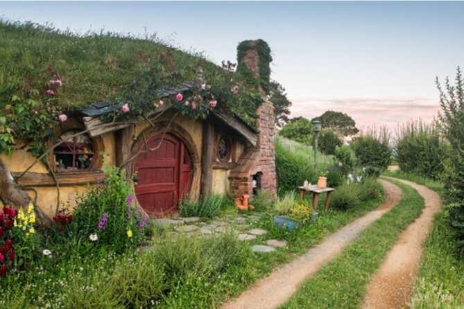 Hobbiton and Waitomo Caves Arrive in Comfort and Style - Final Reflection: Is This Tour Worth It?