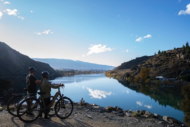 Lake Dunstan E-Bike Trail Adventure - Lake Dunstan E-Bike Trail Adventure: An Authentic Ride Through Central Otago