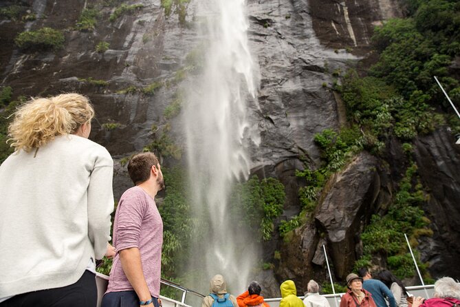 Milford Sound Coach & Extended Cruise from Queenstown - What Travelers Love About This Tour