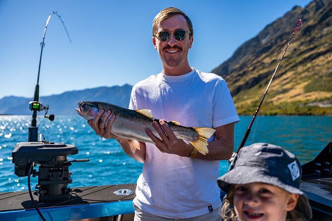 Lake Wnaka: 3 hour Fishing Adventure by Boat - Key Points