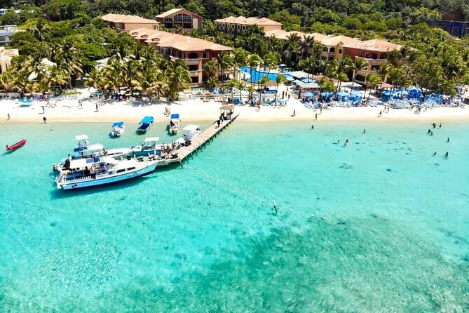 Day pass Infinity Bay Resort - Discover Roatan’s West Bay Beach with a Day Pass to Infinity Bay Resort