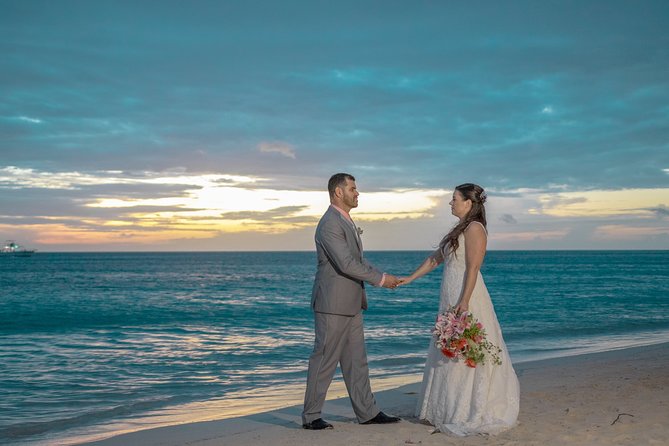 Destination Wedding on Roatan's beach (Cruise or Sunset) - Final Thoughts: Is This the Right Wedding for You?