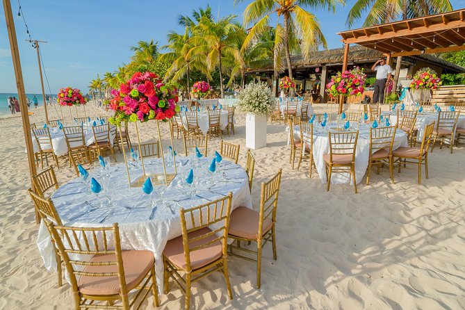 Destination Wedding on Roatan's beach (Cruise or Sunset) - Experience a Dream Destination Wedding on Roatan’s Beach