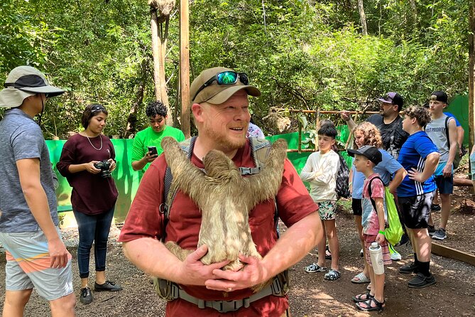 Sloth and Monkey Park Private Tour at Roatan with Pickup - A Closer Look at the Roatan Sloth and Monkey Park Private Tour