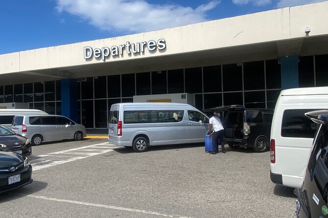 Sangster Intl Airport Transfer Service To or From Hotels - Key Points