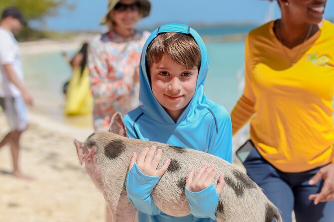 Create-Your-Own Luxury Adventure in Nassau with photographer - Who is This Tour Best For?