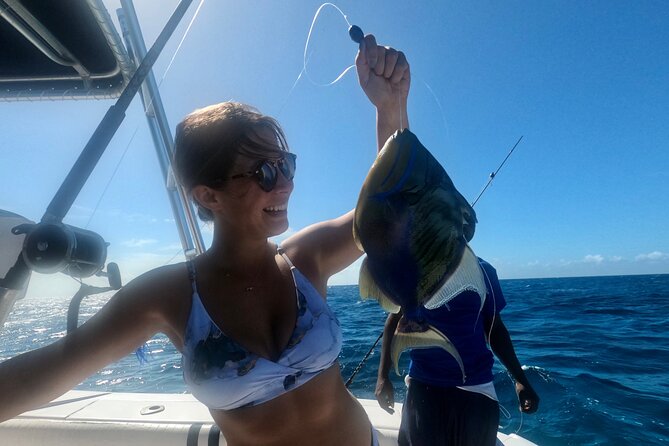 Private GroupTour Pigs/Turtles/Snorkeling/Lunch/Pickup/Dropoff - Who Should Book This Tour?