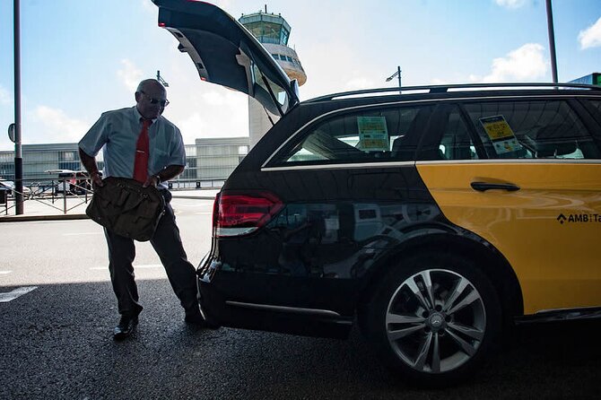 Private Transfer from Gdansk (GDN) Airport to Gdansk city - Quick Overview