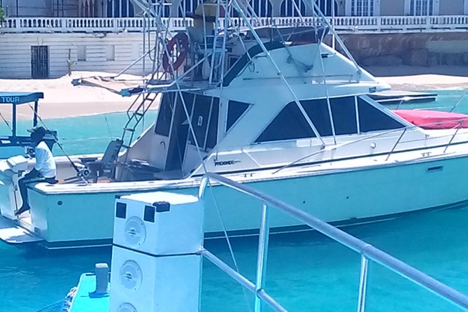 Montego Bay Private Deep Sea Fishing Boat Rental Jamaica - Key Points