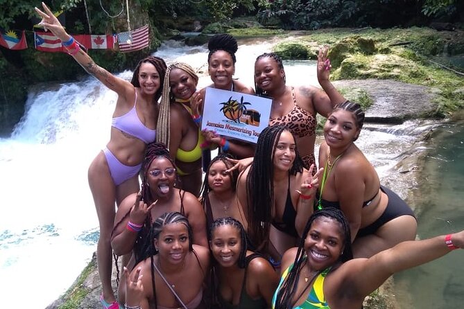 Horseback Ride, Blue Hole, Secret Falls, River Rafting & Tubing - Who Will Love This Tour?