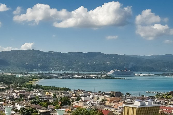 Uber Montego Bay (custom) - FAQ