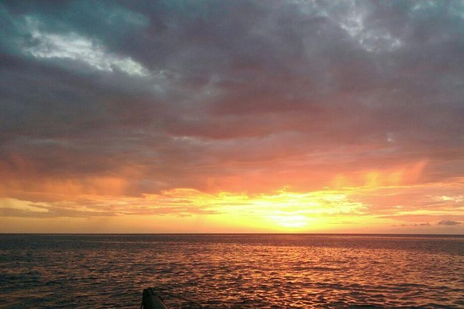 Ricks Cafe + Shopping - Who is This Tour Best For?