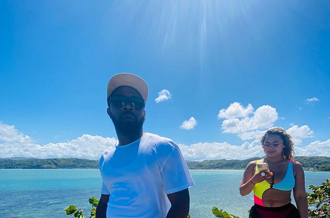 Ricks Cafe, Seven Mile Beach, Shopping - FAQ