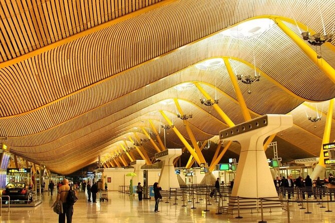 VIP Premium Lane Arrival Fast Track Service - Key Points