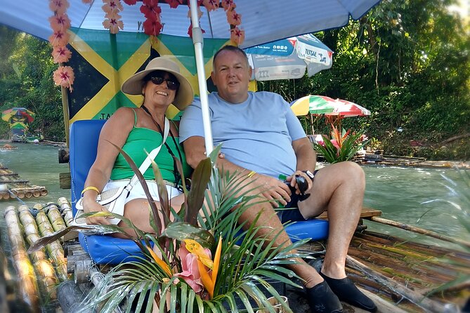 Bamboo Rafting Experience with Limestone Massage - A Deep Dive into the Bamboo Rafting & Limestone Massage Experience