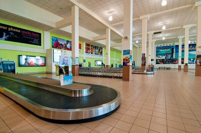 Grand Palladium and Lady Hamilton Private Airport Transfer - In-Depth Experience Breakdown