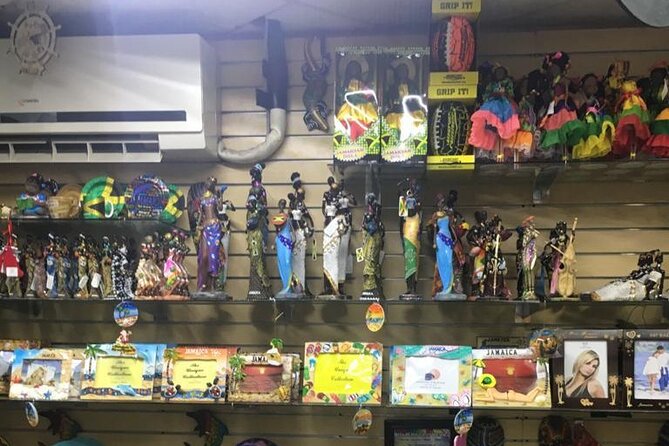 Rockland Bird Sanctuary plus Montego Bay Highlights & Shopping Private Tour - Who Should Consider This Tour?