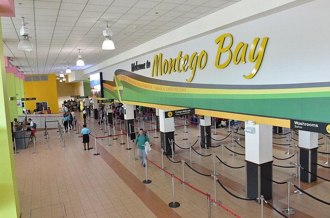 Private Airport Transfer to Montego Bay Hotels - Who Should Consider This Transfer?