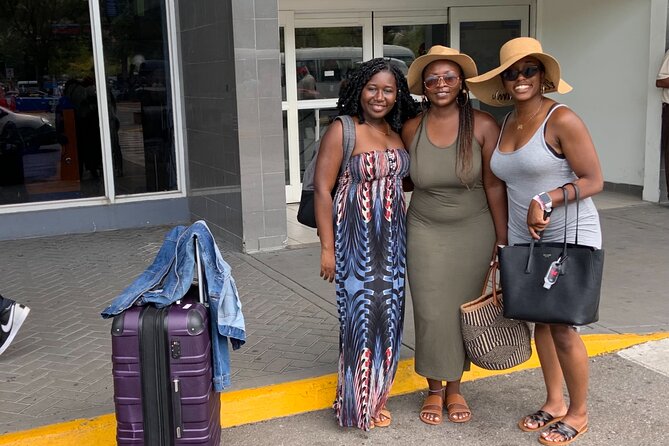 EXCLUSIVE AIRPORT / CRUISE PORT TRANSFER 1-4 Pax - Practical Details and Tips