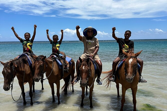 Horseback ride Dunns River and Blue hole with transport included - Experience the Best of Jamaica: Horseback Ride, Dunns River, and Blue Hole Tour