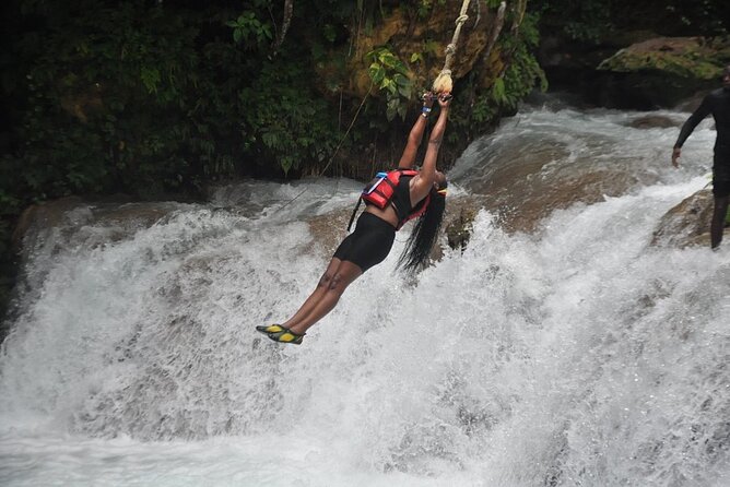 Dunns River & Horse Back Riding Activity from Montego Bay - FAQ