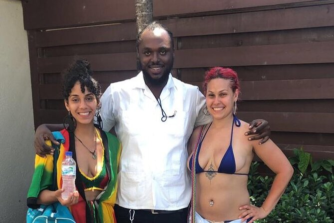 Doctors Cave Beach and Shopping with Transportation in Montego Bay - Experience the Best of Montego Bay: Doctors Cave Beach and Shopping Tour