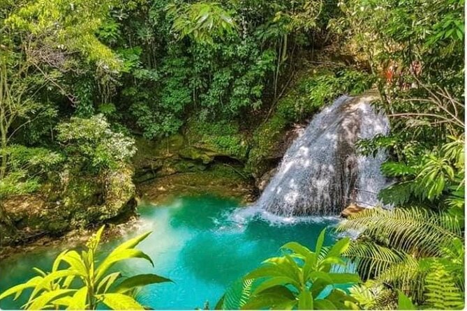 Combined Dunns River Falls Blue Hole & white river rafting - What’s Included and What’s Not?