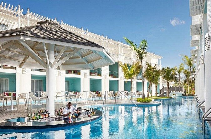 Azul Beach Resort Private Airport Transfer - Who Will Love This Service?