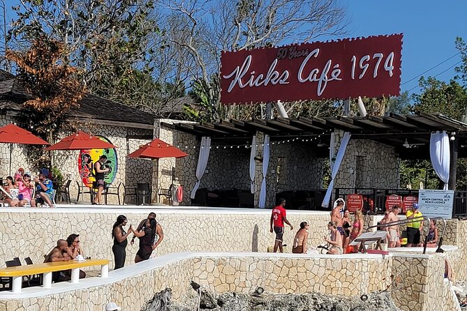 Rick's Cafe 4 in 1 Experience - Good To Know