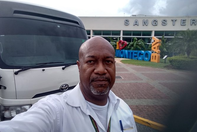 Private Transfer from Sangster Airport (MBJ) to Negril and Lucea - Key Points