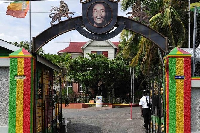 Small Group Bob Marley Nine Miles Day Trip from Montego Bay - A Walk Through Bob Marleys Roots: Small Group Nine Miles Day Trip from Montego Bay