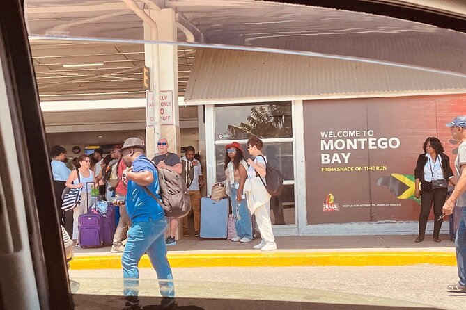 MBJ Round Trip - Airport Transfer to Falmouth Trelawny Hotels - Who Will Love This Transfer?