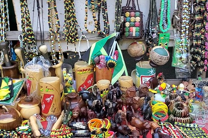 Full-Day Guided Tour to Dunns River Falls & shopping with lunch - An In-Depth Look at Your Dunn’s River Adventure