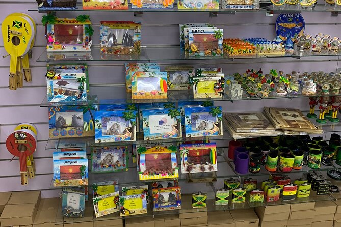 Doctor's Cave Beach and Shopping Private Tour - Authentic Insights from Travelers