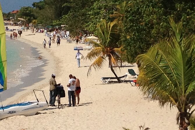 Private Transfer from Montego Bay Airport to Negril (Round Trip) - An In-Depth Look at the Transfer Experience